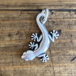 RETIRED James Avery Lizard Charm Sterling Silver
